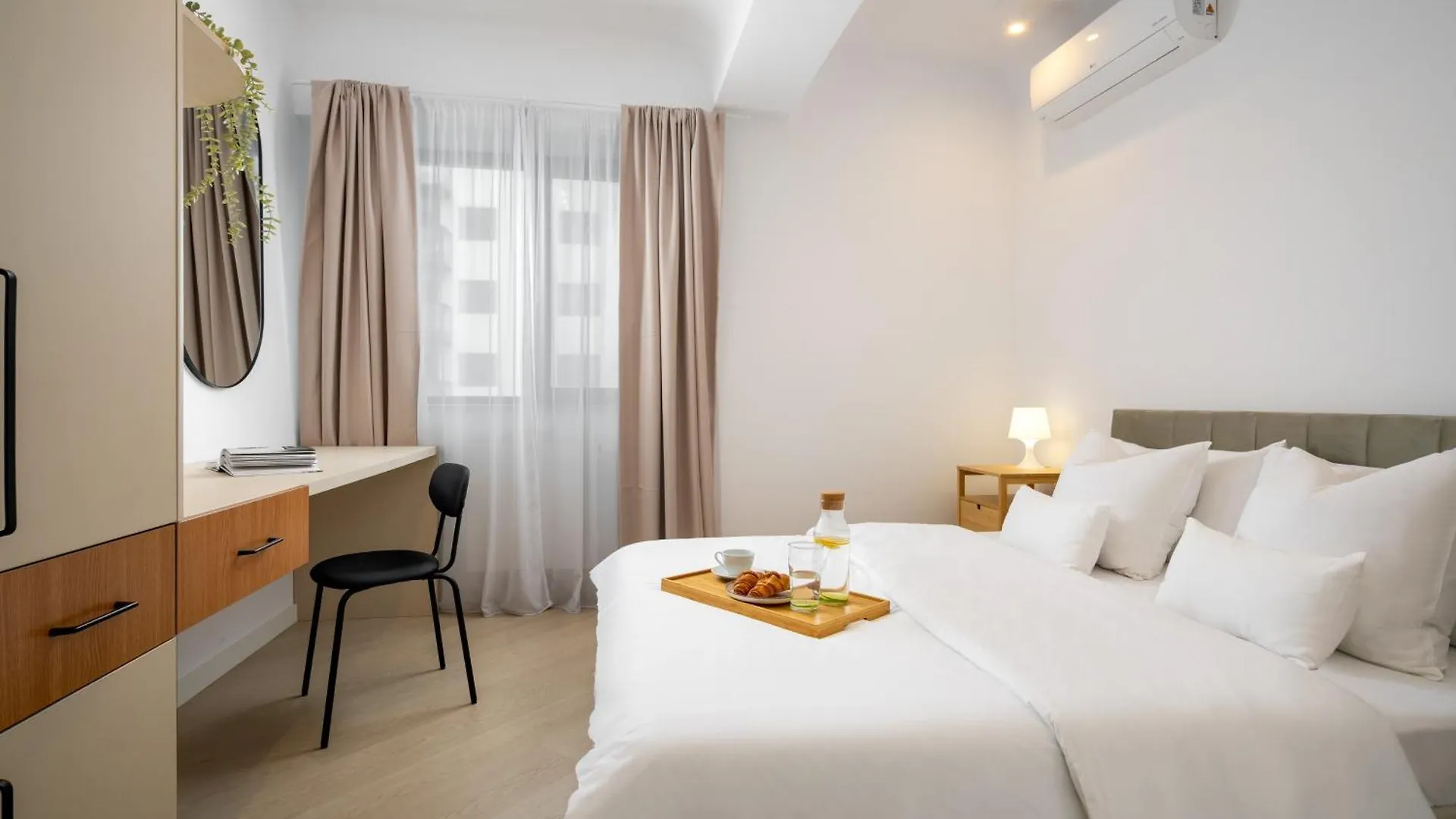 Apartament North By Urbanesq Cortina I Bukareszt 0*,